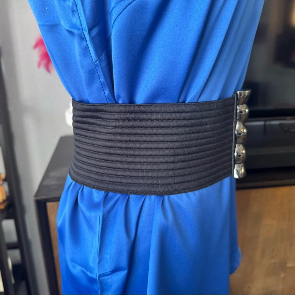 Super Wide Stretch Black Belt with Metal Accent